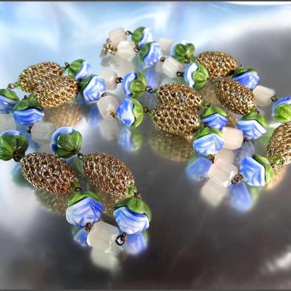 1950s Signed Hattie Carnegie Necklace New Gablonz Glass Flowers 16994 - Picture 6 of 8